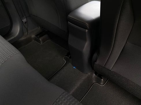 Used 2026 Nissan Kicks S image 28