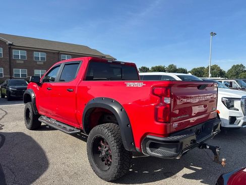 Used 2020 Chevrolet Silverado 1500 LT Trail Boss AWD/4WD image 3