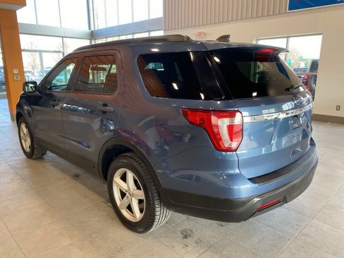 Used 2018 Ford Explorer FWD image 3