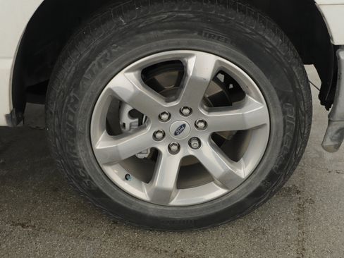 Used 2022 Ford F150 Lariat image 2