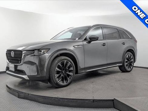 Used 2024 MAZDA CX-90 Plug-In Hybrid w/ Premium Pkg AWD/4WD image 2