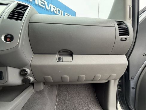 Used 2020 Nissan Frontier SV w/ Midnight Edition Floor Mats image 6