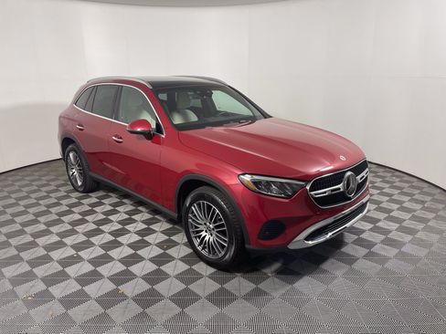 Certified 2026 Mercedes-Benz GLC 300 image 7