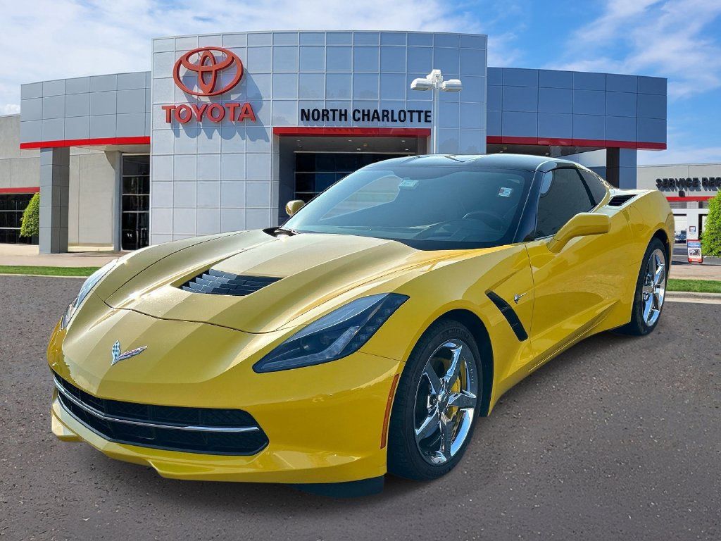 Used 2014 Chevrolet Corvette Stingray Coupe w/ 3LT Preferred Equipment Group RWD image 3