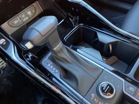 New 2026 Kia Sorento SX Prestige image 25