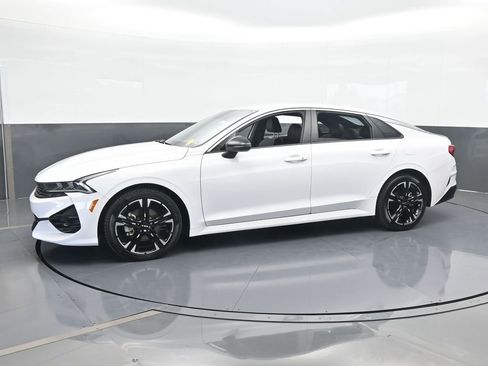 Used 2024 Kia K5 GT-Line w/ GT-Line Premium Package image 2