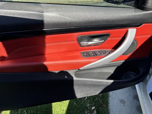 Used 2018 BMW 430i xDrive Convertible image 14