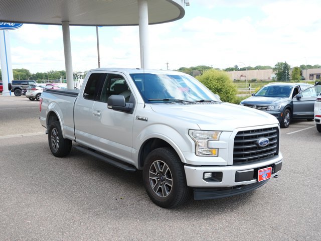 Certified 2017 Ford F150 XLT w/ Equipment Group 302A Luxury AWD/4WD image 3