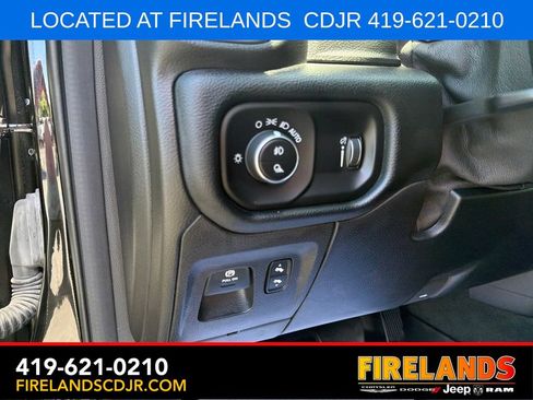 Used 2021 RAM 1500 Big Horn AWD/4WD image 18