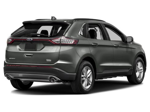 Used 2015 Ford Edge Titanium w/ Equipment Group 301A AWD/4WD image 2