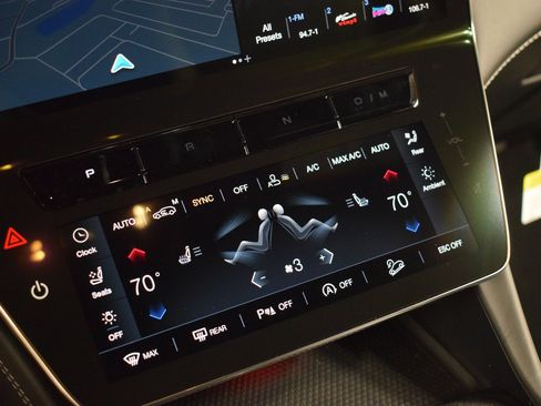 New 2025 Maserati Grecale Modena image 32