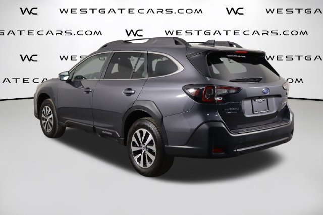 Used 2025 Subaru Outback Premium AWD/4WD image 44