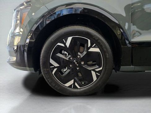 New 2025 Kia Niro Wind w/ Wind Preserve Package image 30