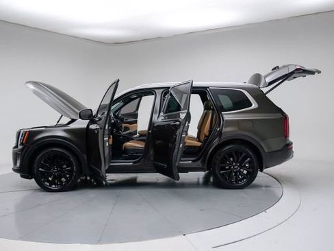 Used 2020 Kia Telluride SX FWD image 18