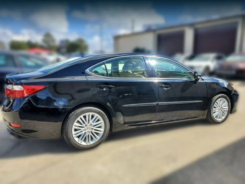 Used 2013 Lexus ES 350 w/ Luxury Pkg image 11