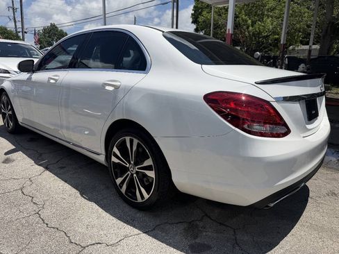 Used 2015 Mercedes-Benz C 300 Sedan image 4