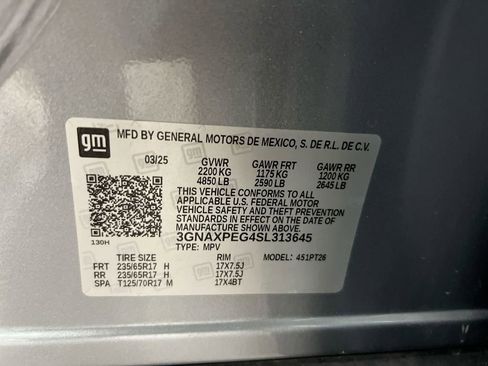 Used 2025 Chevrolet Equinox LT AWD/4WD image 28
