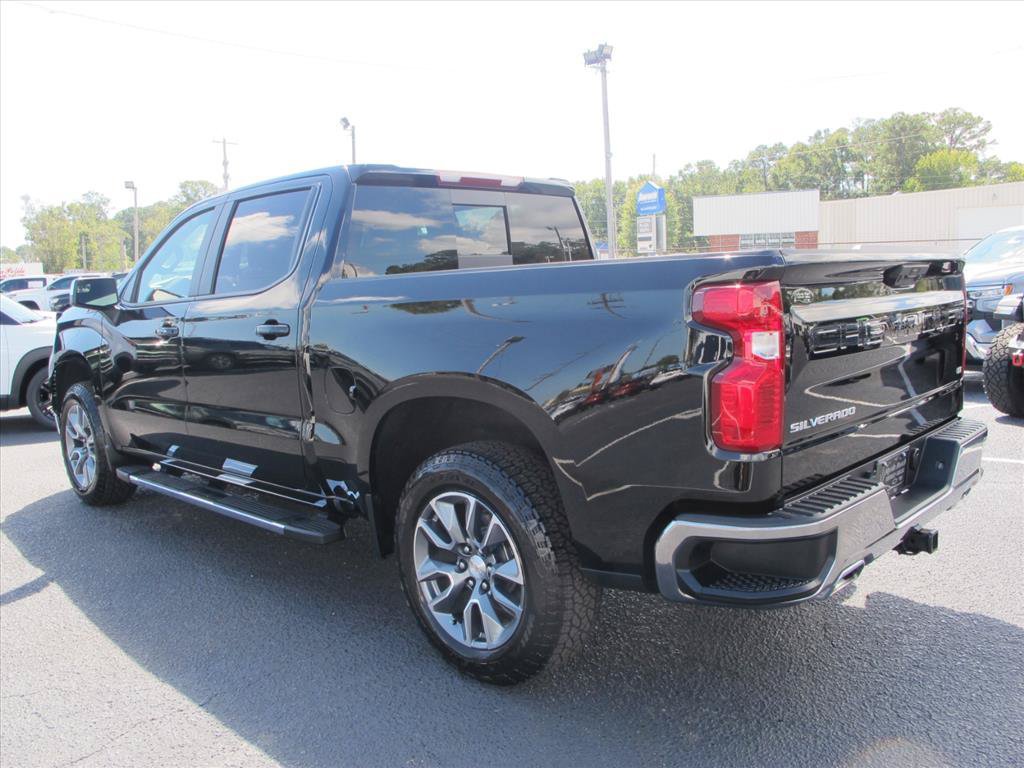 Used 2026 Chevrolet Silverado 1500 LT w/ All Star Edition Plus AWD/4WD image 5