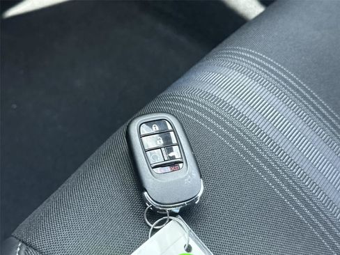 Used 2024 Honda Civic Sport image 31