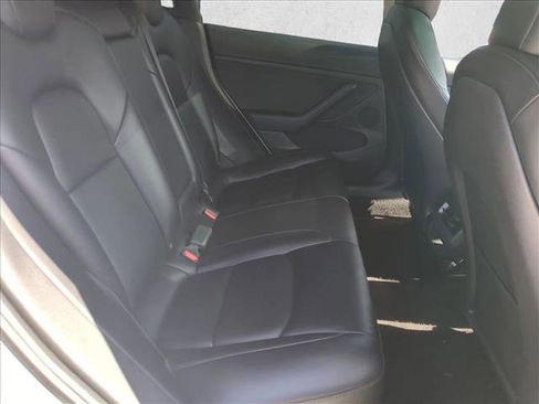 Used 2022 Tesla Model 3 Performance image 20