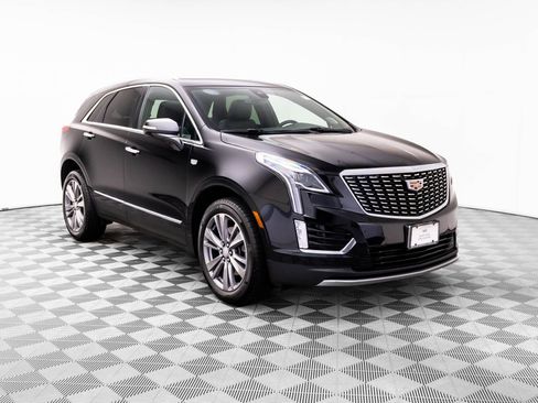 Certified 2024 Cadillac XT5 Premium Luxury AWD/4WD image 7