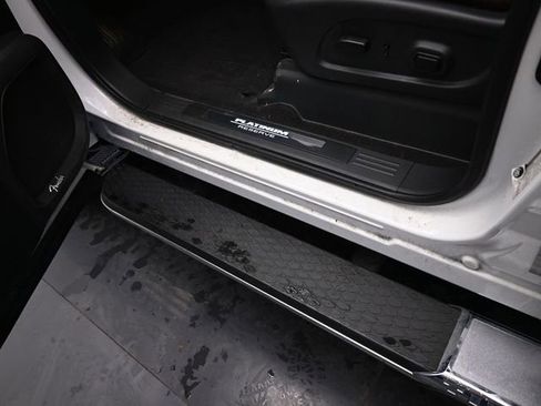 Used 2024 Nissan Titan Platinum Reserve w/ Moonroof Package image 38