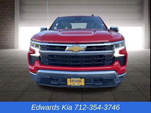 Used 2022 Chevrolet Silverado 1500 LT image 10