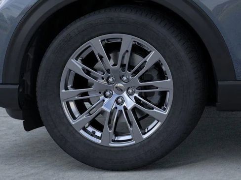 New 2025 Ford Explorer Active w/ Active Comfort Package image 19