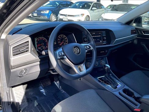 Certified 2021 Volkswagen Jetta S w/ Driver Assistance Package image 17