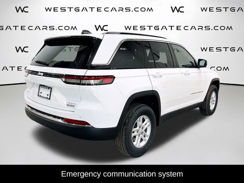 New 2025 Jeep Grand Cherokee Laredo w/ Luxury Tech Group I image 8