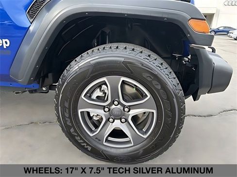 Used 2019 Jeep Wrangler Sport image 10