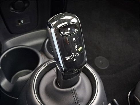 Used 2024 MINI Cooper S image 15