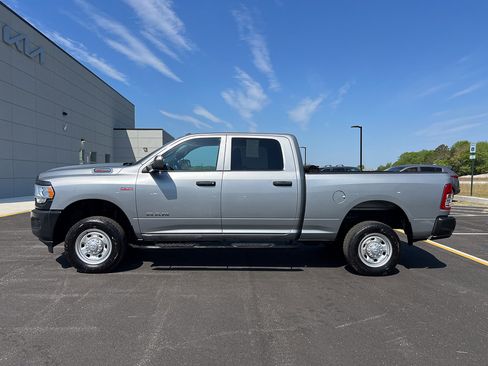Used 2021 RAM 2500 Tradesman AWD/4WD image 2