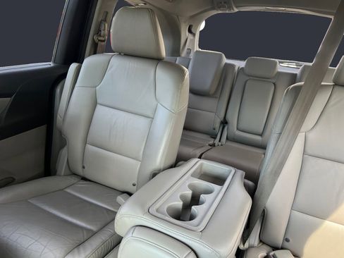 Used 2013 Honda Odyssey Touring image 13