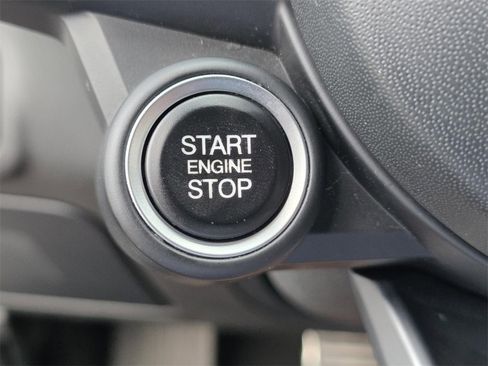 Used 2023 Alfa Romeo Giulia Sprint image 19