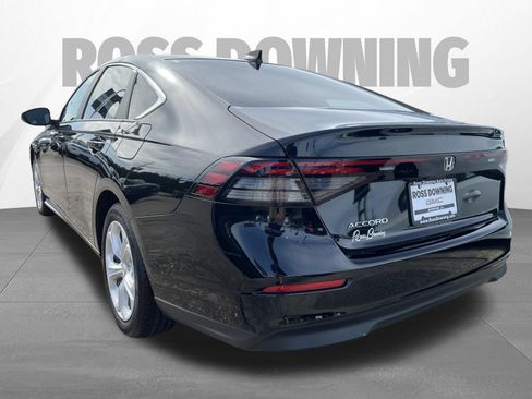 Used 2025 Honda Accord LX image 6