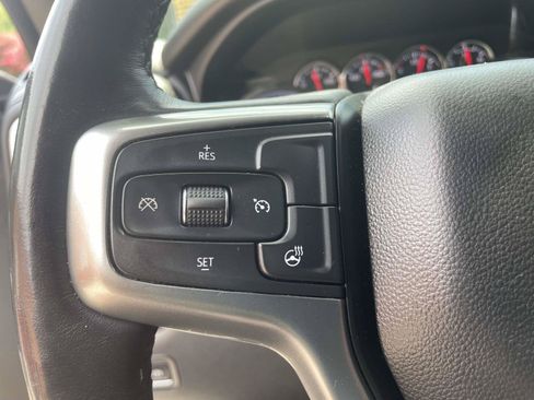 Used 2021 Chevrolet Silverado 1500 LT Trail Boss w/ Bed Protection Package AWD/4WD image 9