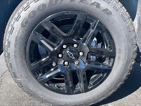New 2026 Chevrolet Silverado 1500 RST w/ RST Select Package AWD/4WD image 12