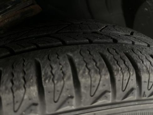 Used 2010 Buick Enclave CXL AWD/4WD image 30