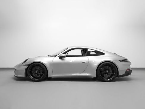 Certified 2022 Porsche 911 GT3 RWD image 2