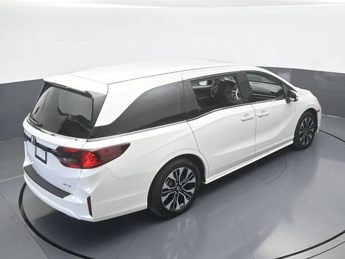 Used 2025 Honda Odyssey Elite image 59