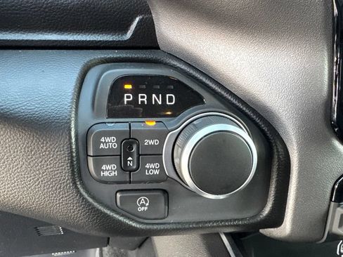 Used 2025 RAM 1500 Big Horn AWD/4WD image 27