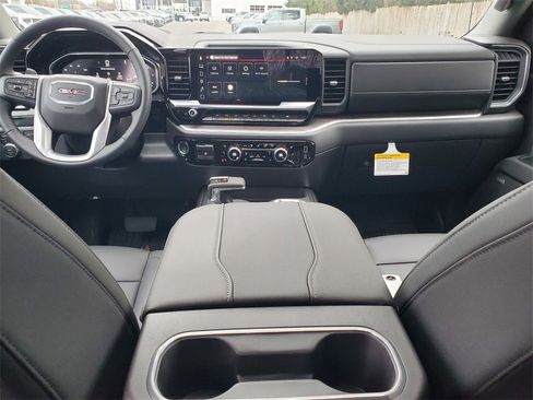 New 2026 GMC Sierra 1500 SLT w/ SLT Premium Plus Package image 5