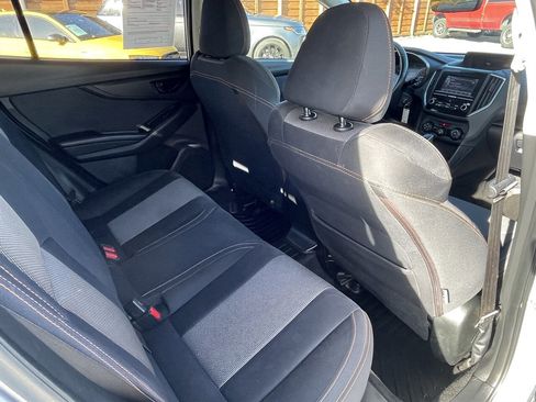 Used 2018 Subaru Crosstrek 2.0i Premium image 9