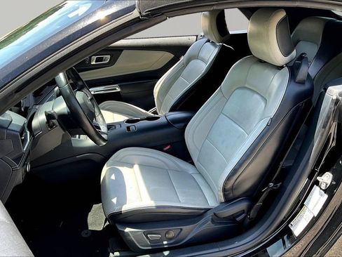 Used 2024 Ford Mustang Premium RWD image 21
