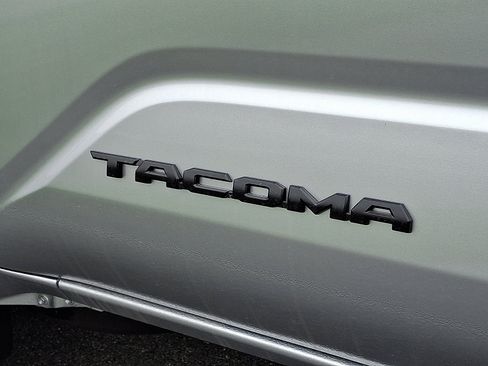 New 2026 Toyota Tacoma TRD Off-Road AWD/4WD image 5