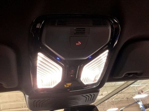 Used 2024 BMW X3 xDrive30i w/ Premium Package image 35