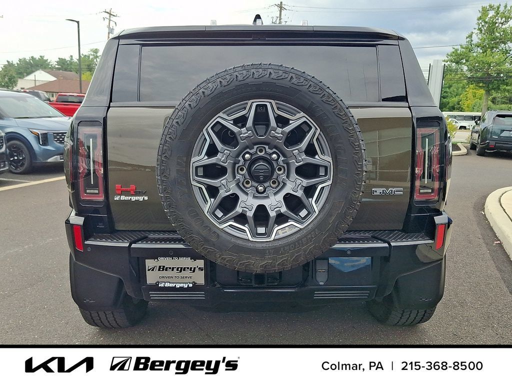 Used 2024 GMC Hummer EV 3X w/ LPO, Illumination Package AWD/4WD image 6