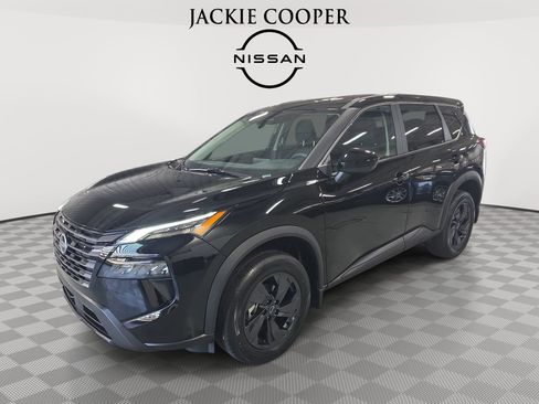 New 2026 Nissan Rogue SV image 1