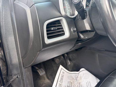 Used 2017 Chevrolet Equinox Premier w/ Enhanced Convenience Package image 24